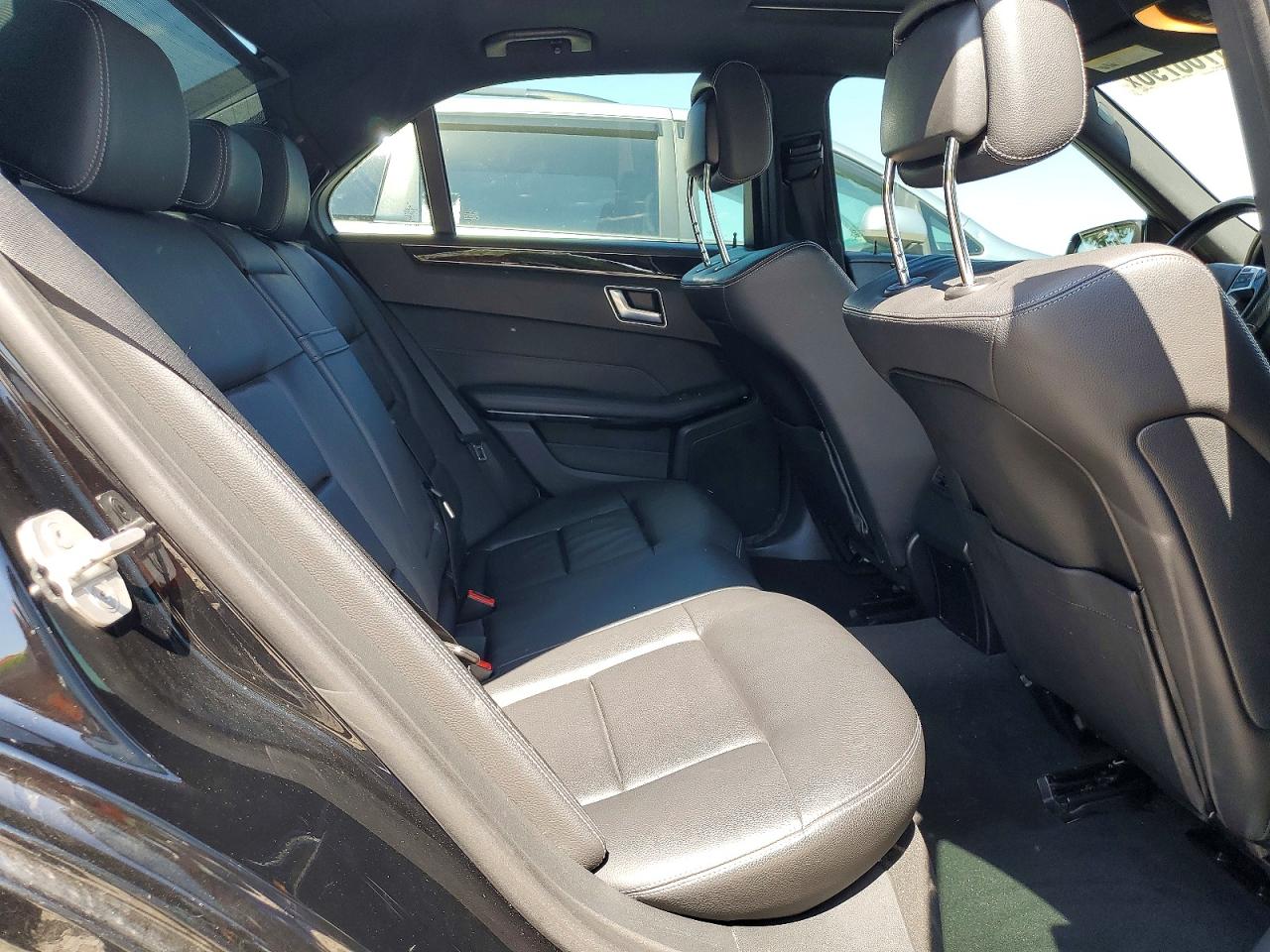 2016 MERCEDES-BENZ E 350 4MATIC photo 19