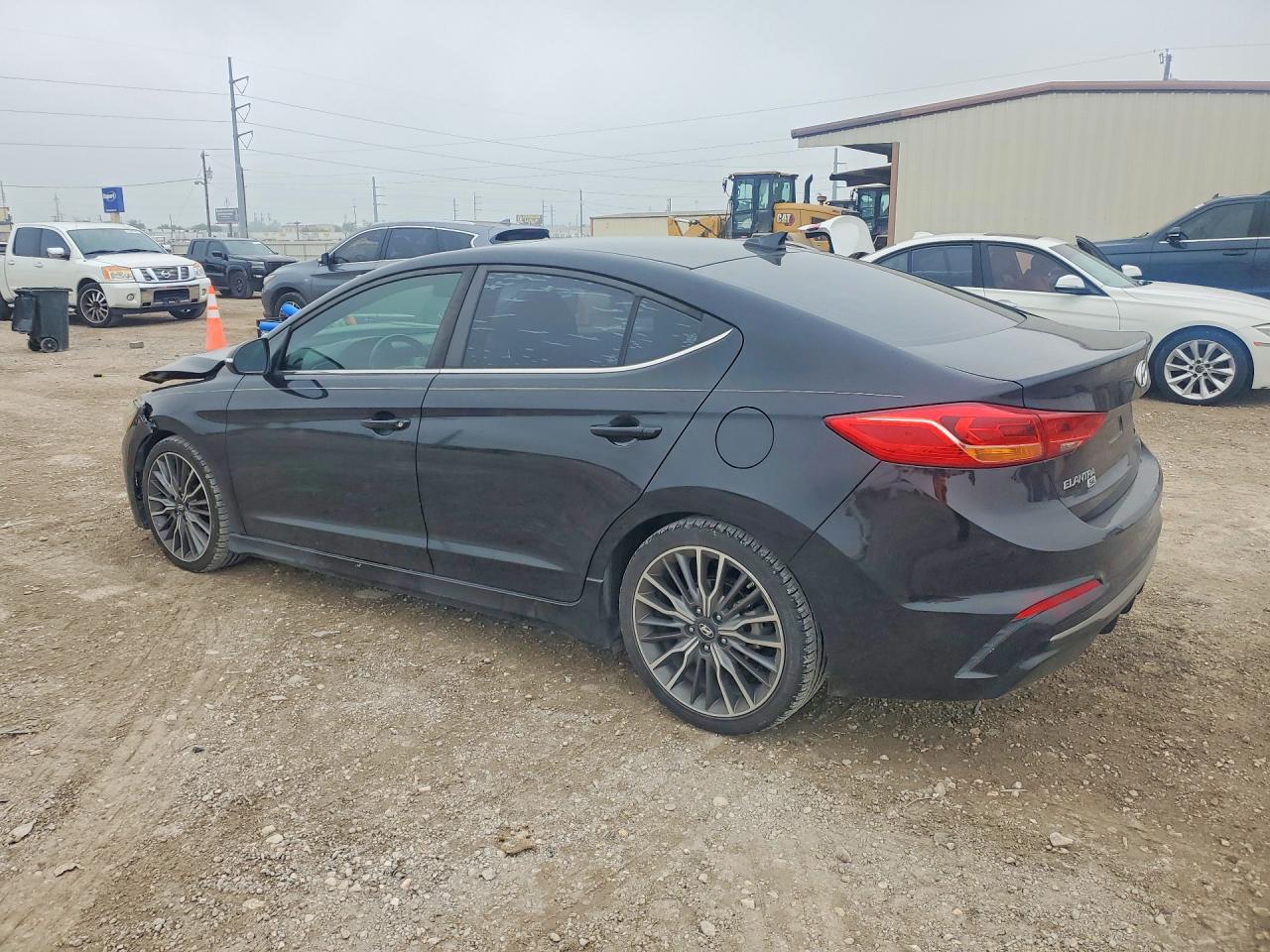 2018 HYUNDAI ELANTRA SPORT photo 3
