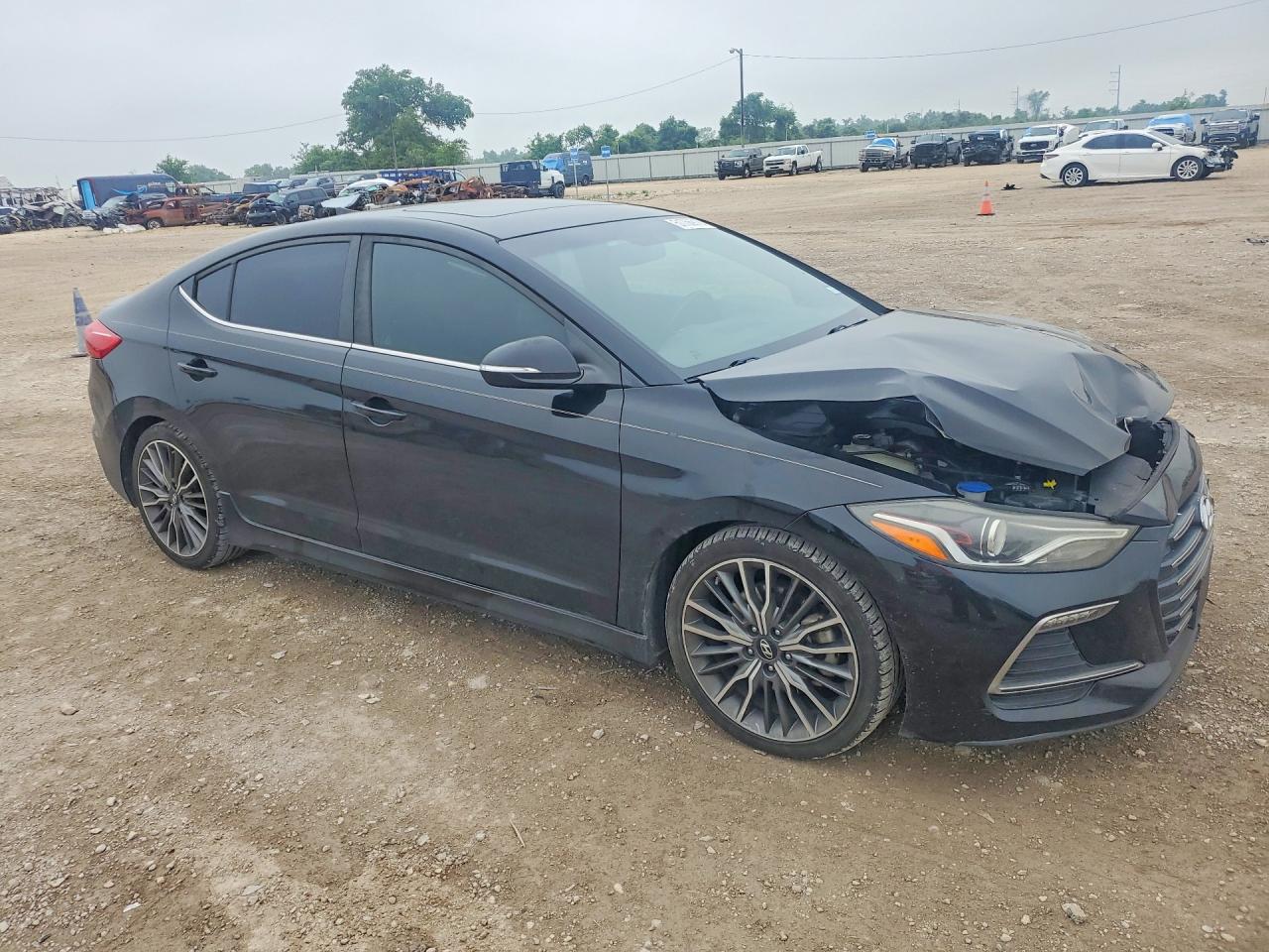 2018 HYUNDAI ELANTRA SPORT photo 7