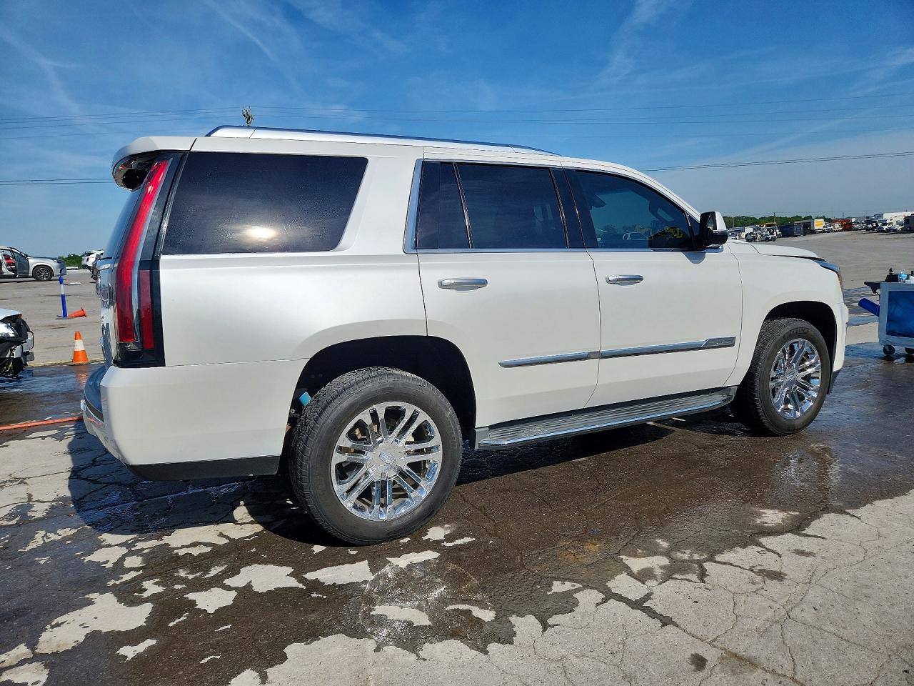 2016 CADILLAC ESCALADE photo 7