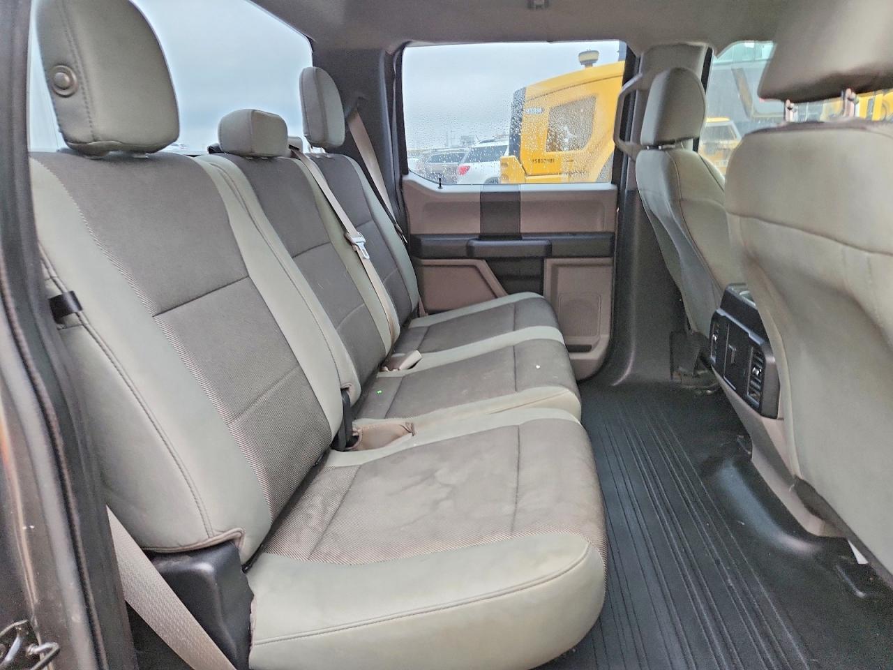2015 FORD F150 SUPERCREW photo 28