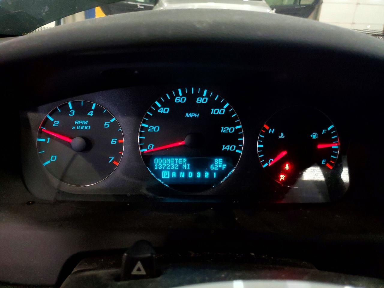 2010 CHEVROLET IMPALA LT photo 25