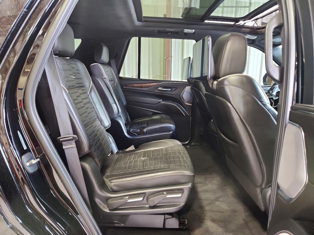 2022 CADILLAC ESCALADE SPORT PLATINUM photo 21
