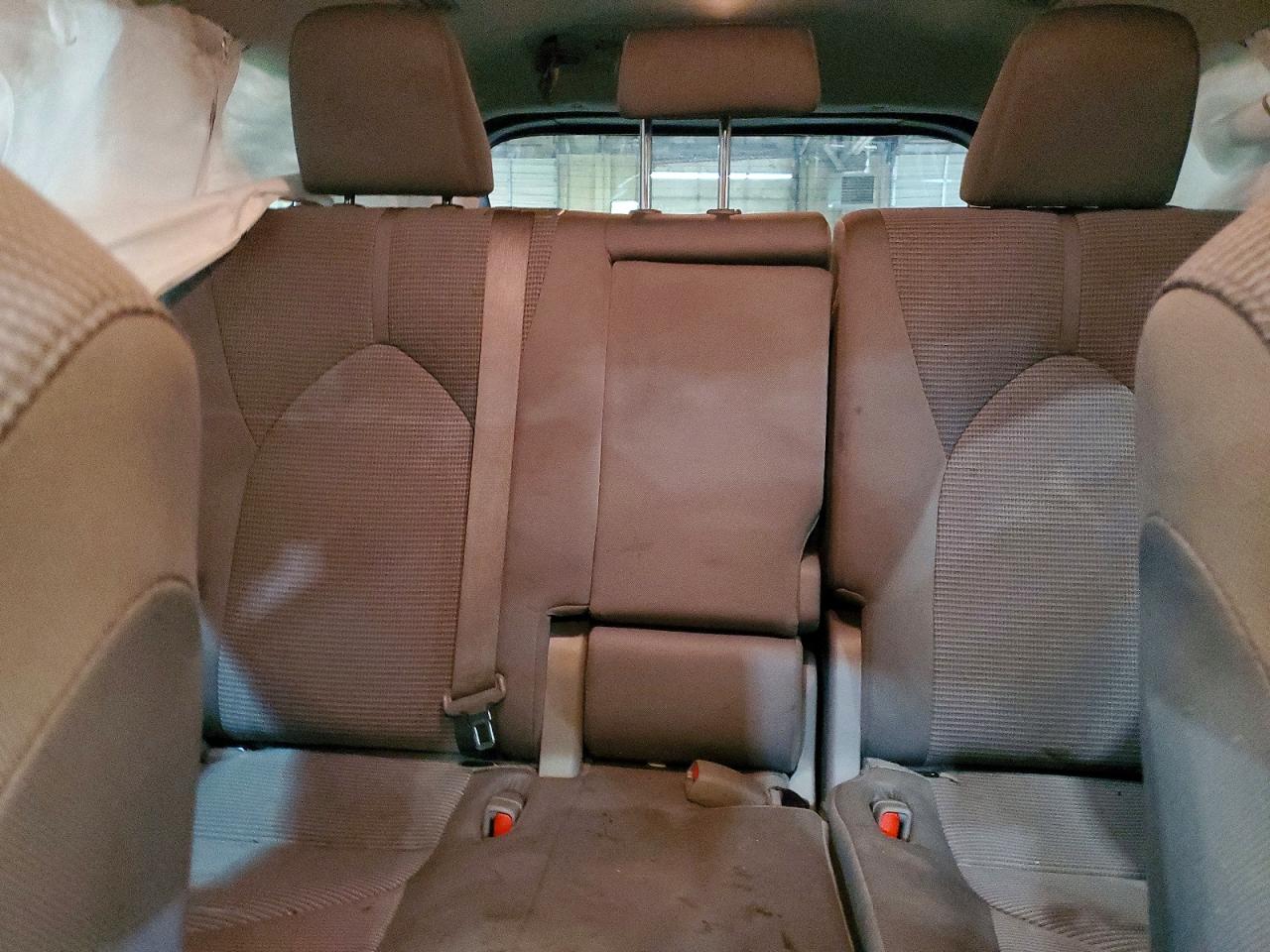 2023 TOYOTA HIGHLANDER LE photo 28