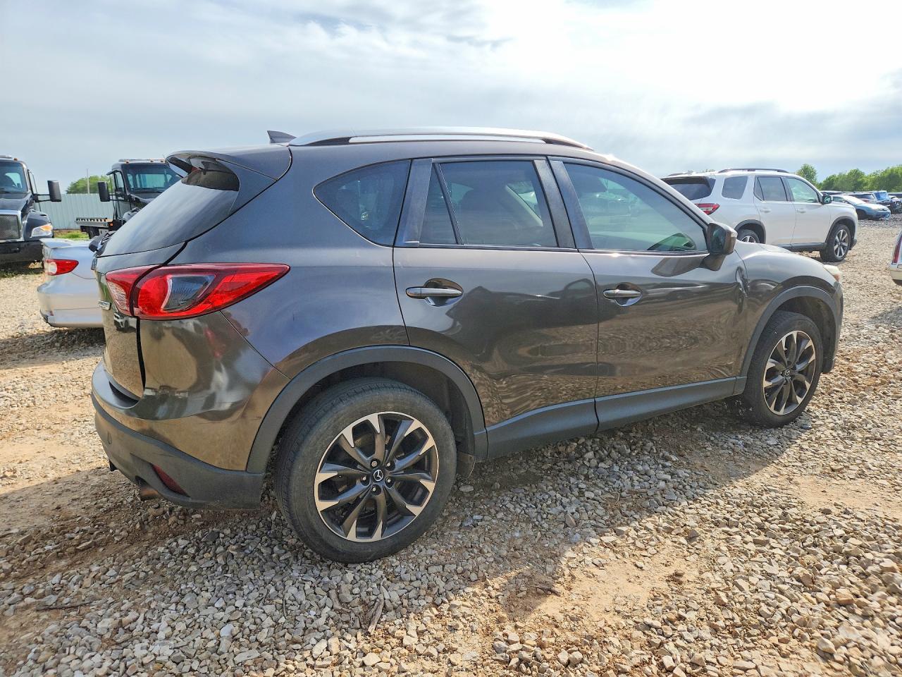 2016 MAZDA CX-5 GT photo 3