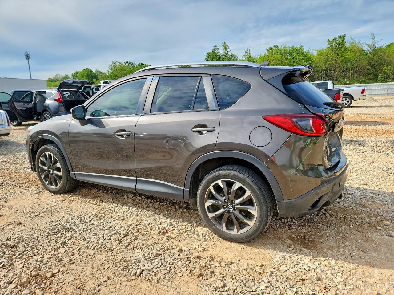 2016 MAZDA CX-5 GT photo 2