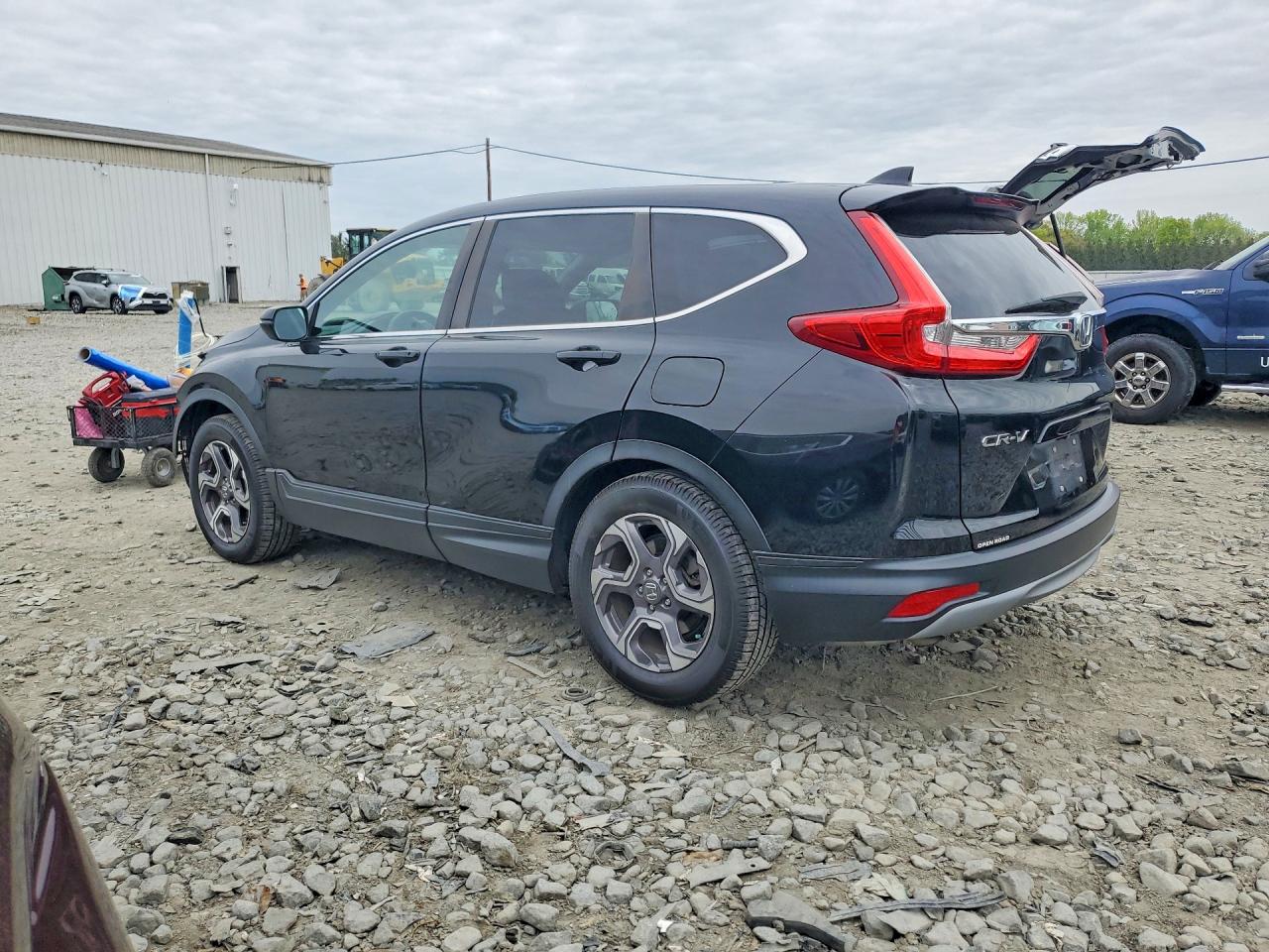 2017 HONDA CR-V EX photo 4