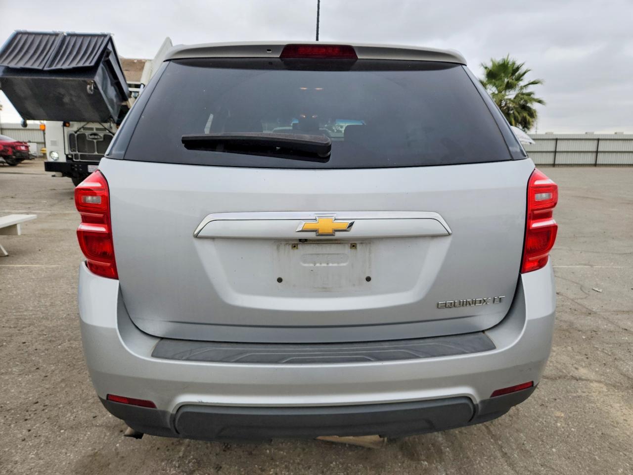 2016 CHEVROLET EQUINOX LT photo 16