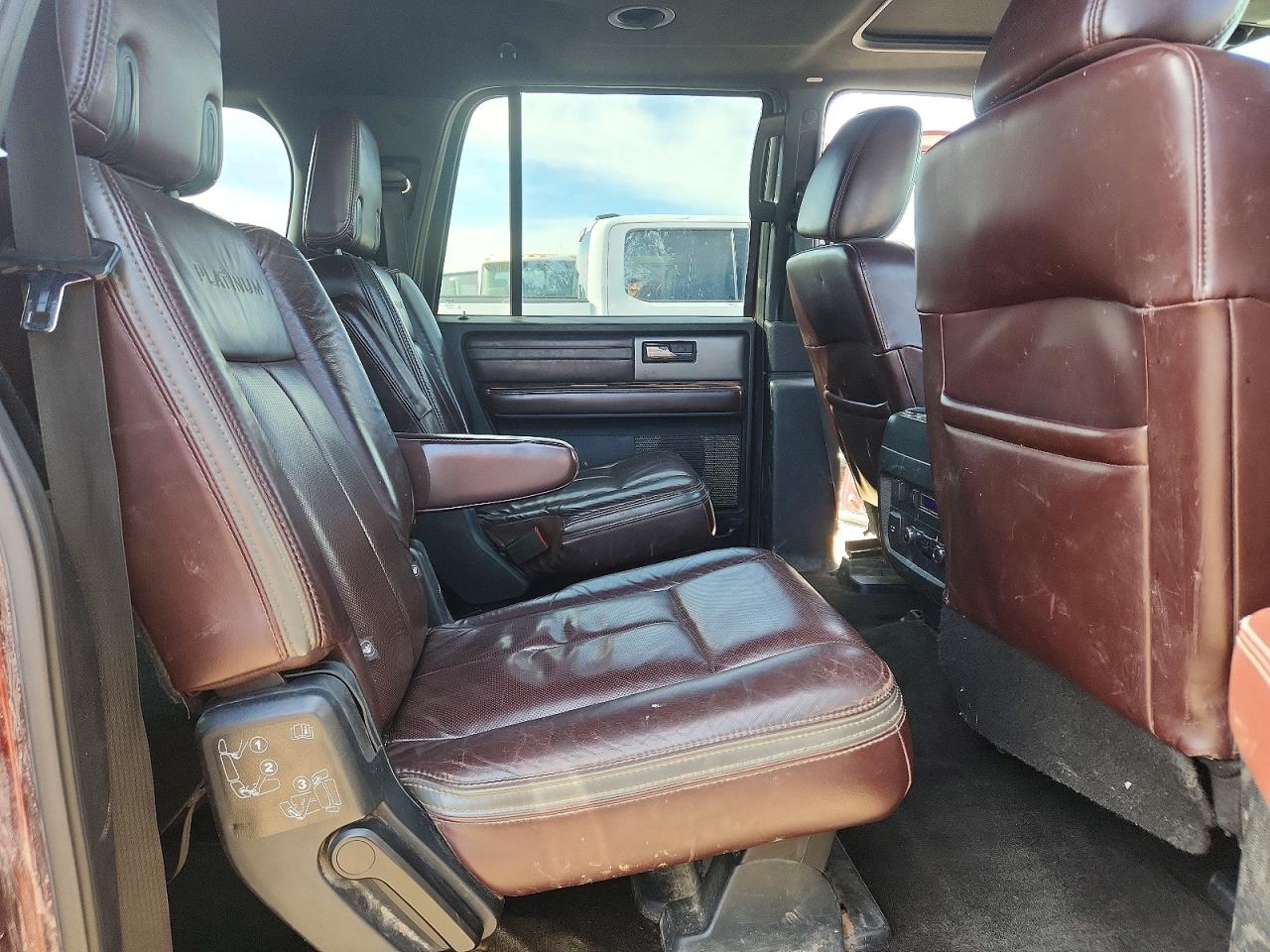 2015 FORD EXPEDITION EL PLATINUM photo 31
