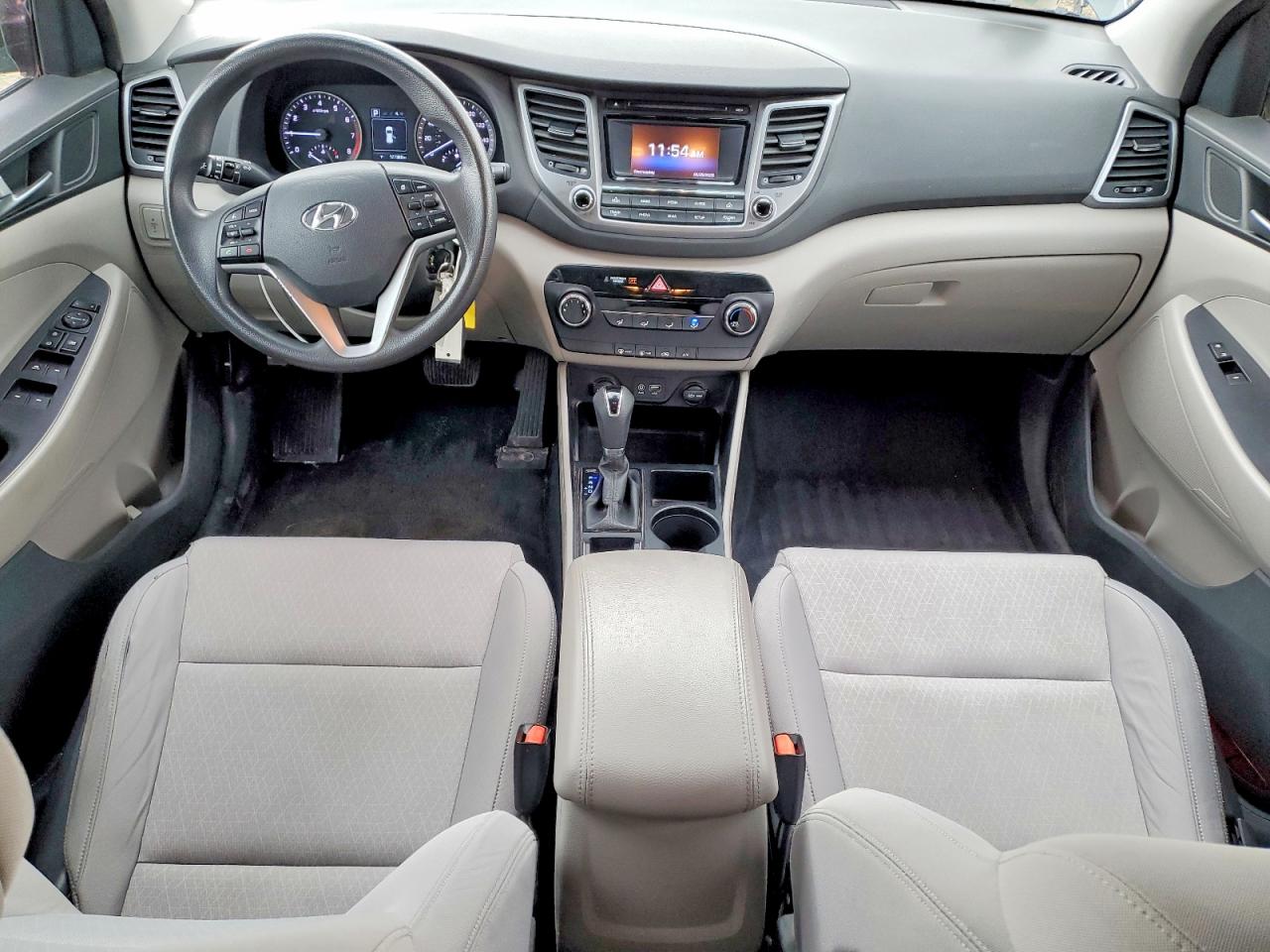 2017 HYUNDAI TUCSON SE photo 22