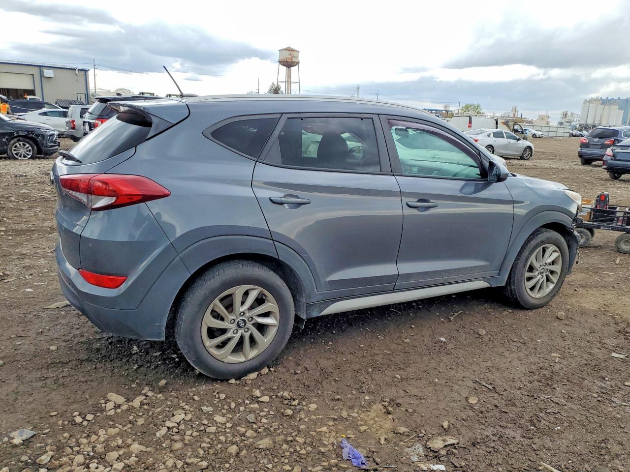 2017 HYUNDAI TUCSON SE photo 7