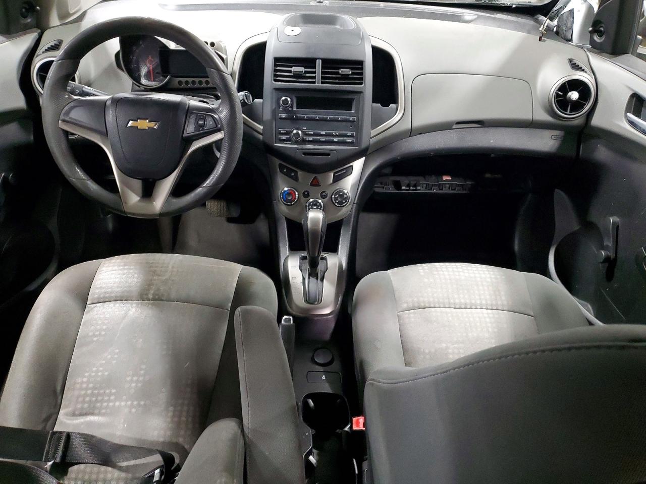 2014 CHEVROLET SONIC LS photo 15