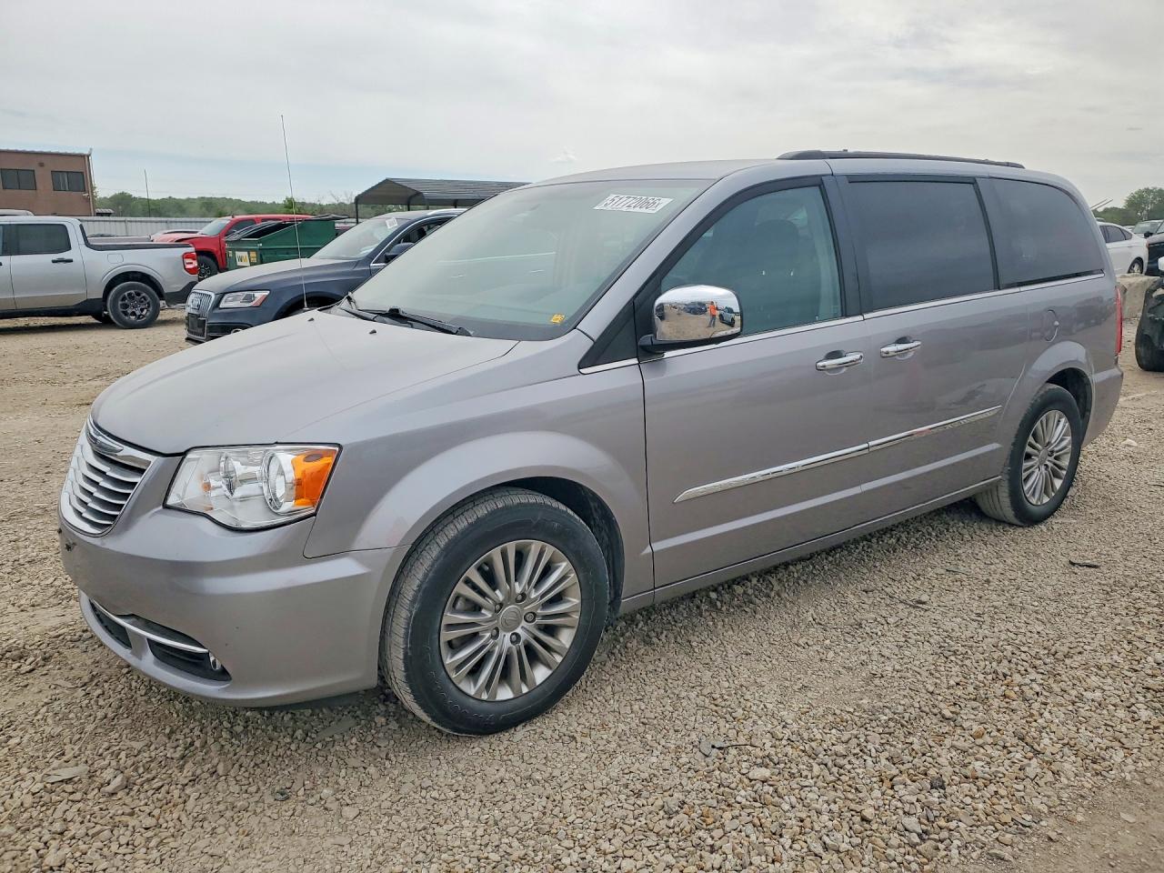 2015 CHRYSLER TOWN & COUNTRY