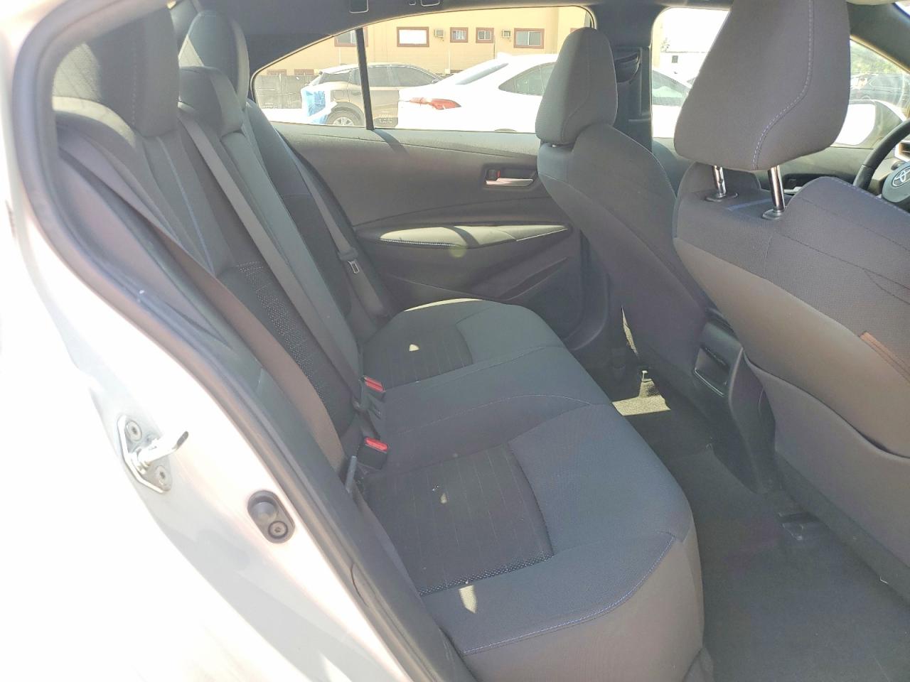 2021 TOYOTA COROLLA SE photo 28