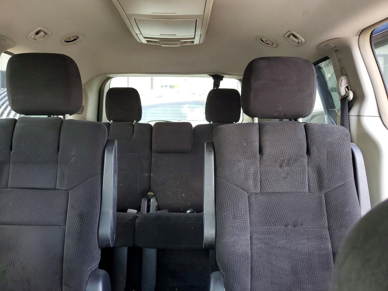 2012 CHRYSLER TOWN & COUNTRY TOURING photo 28