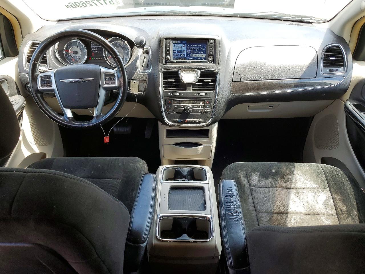 2012 CHRYSLER TOWN & COUNTRY TOURING photo 22