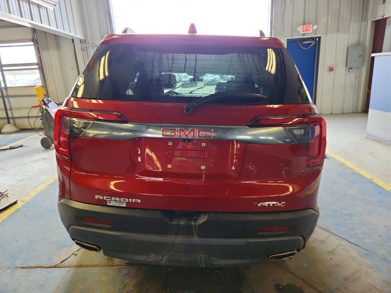 2023 GMC ACADIA AT4 photo 6