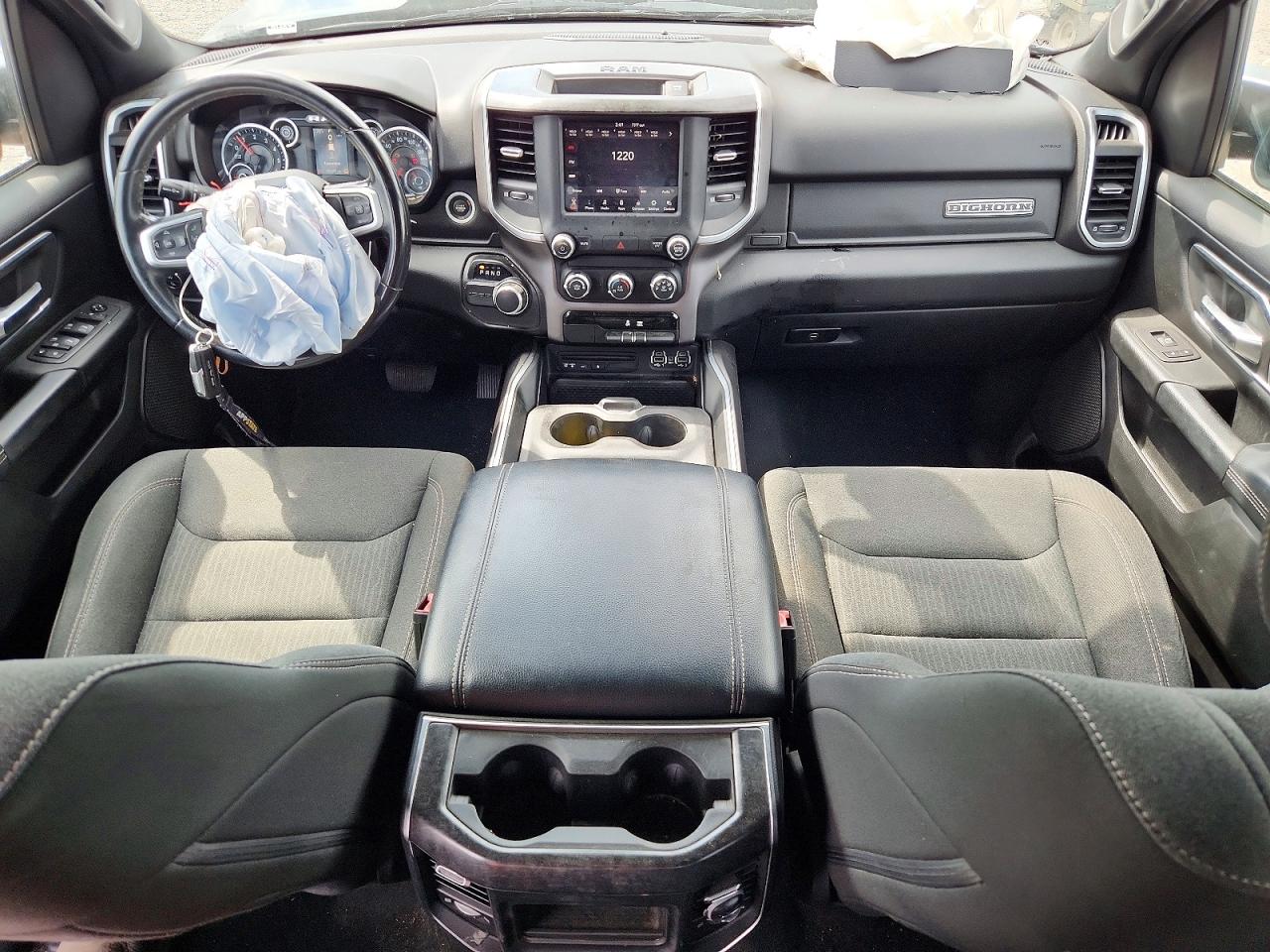 2019 RAM 1500 BIG HORN photo 15