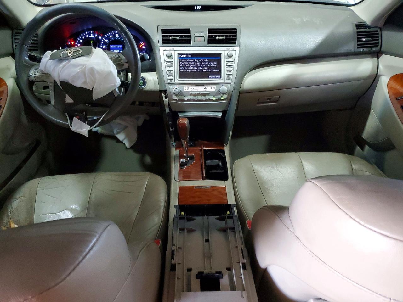 2011 TOYOTA CAMRY XLE V6 photo 20