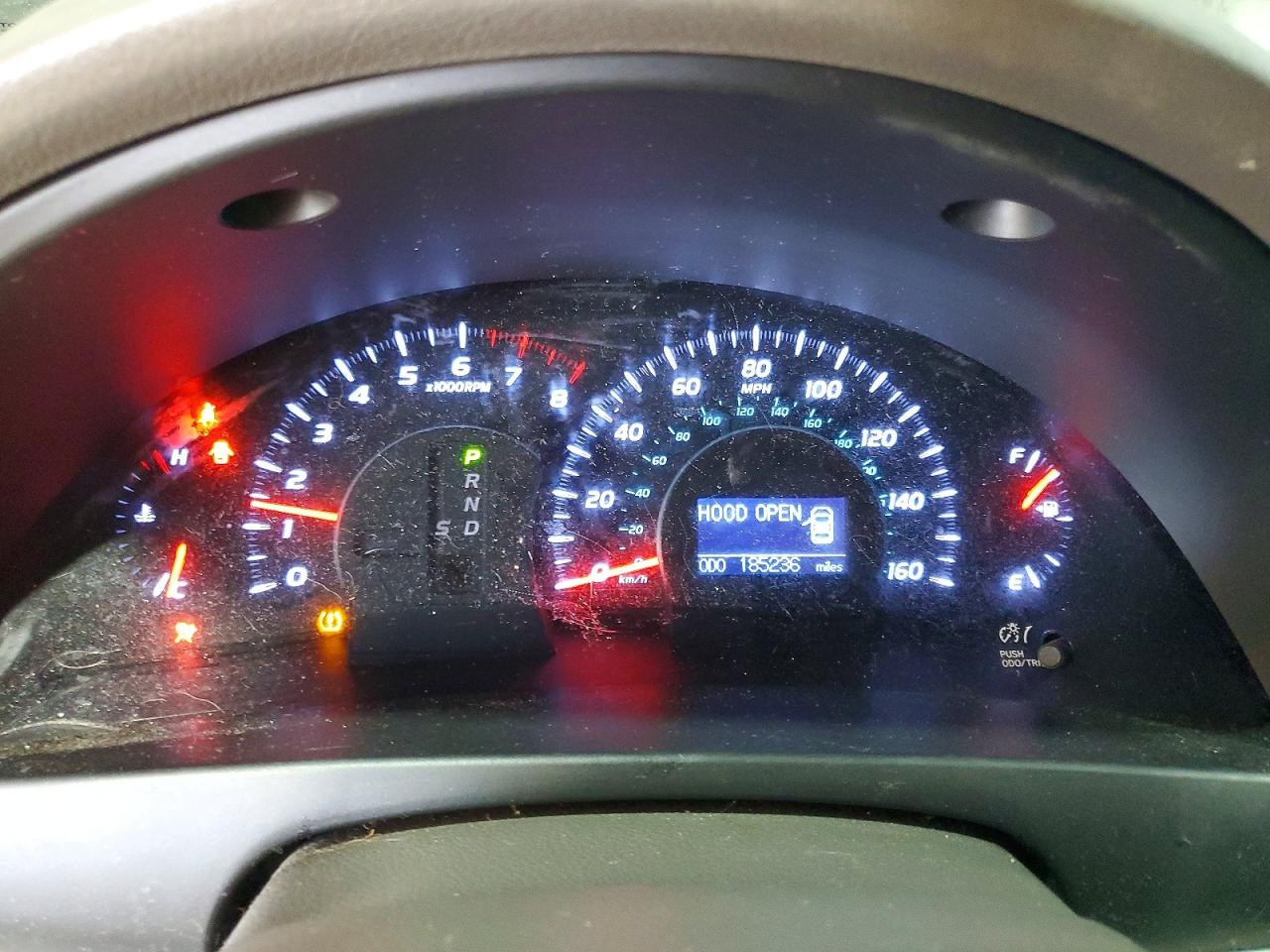 2011 TOYOTA CAMRY XLE V6 photo 22
