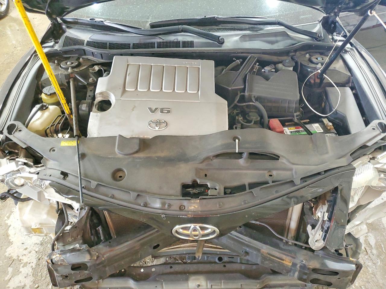 2011 TOYOTA CAMRY XLE V6 photo 27
