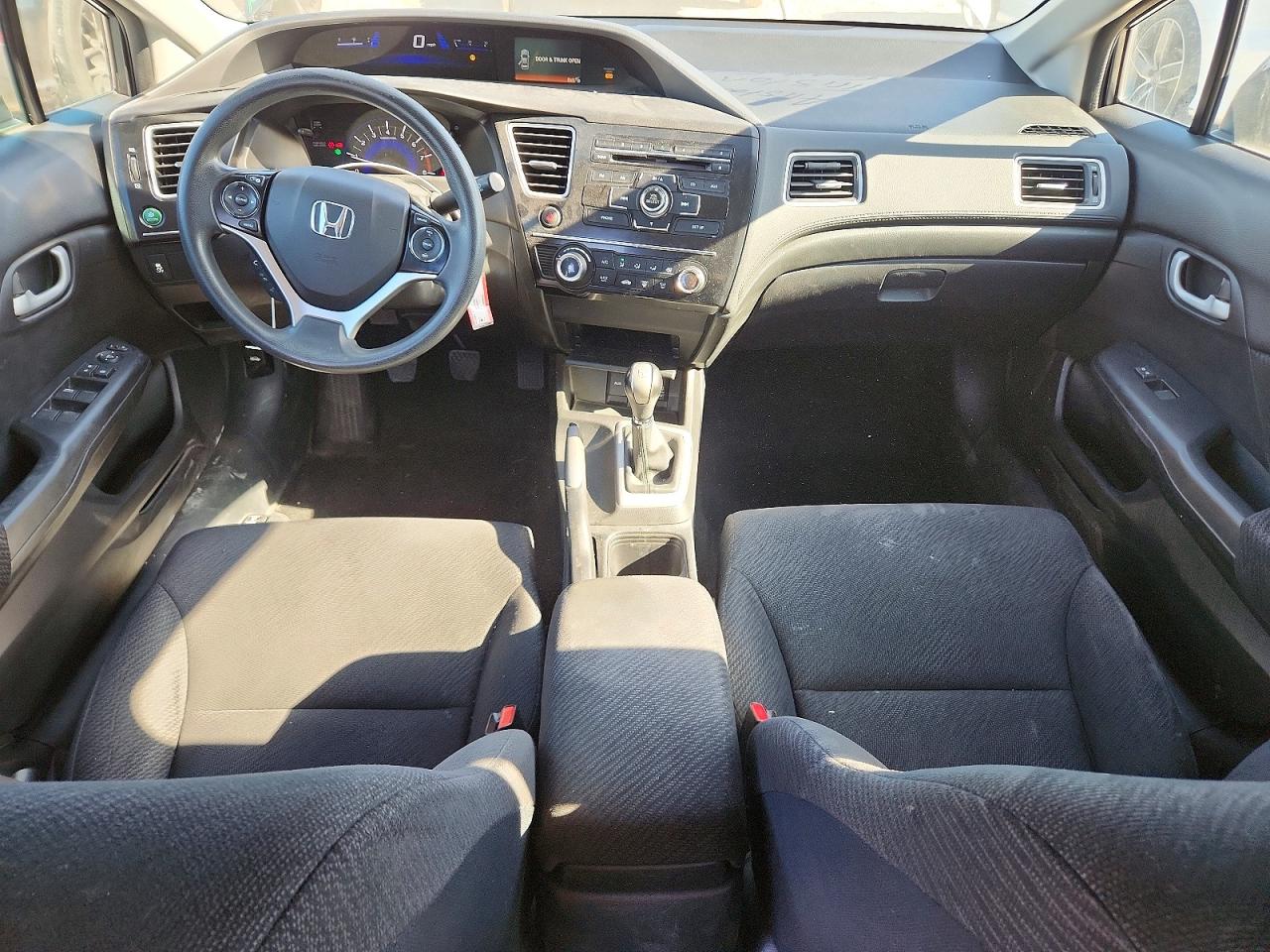 2013 HONDA CIVIC LX photo 22