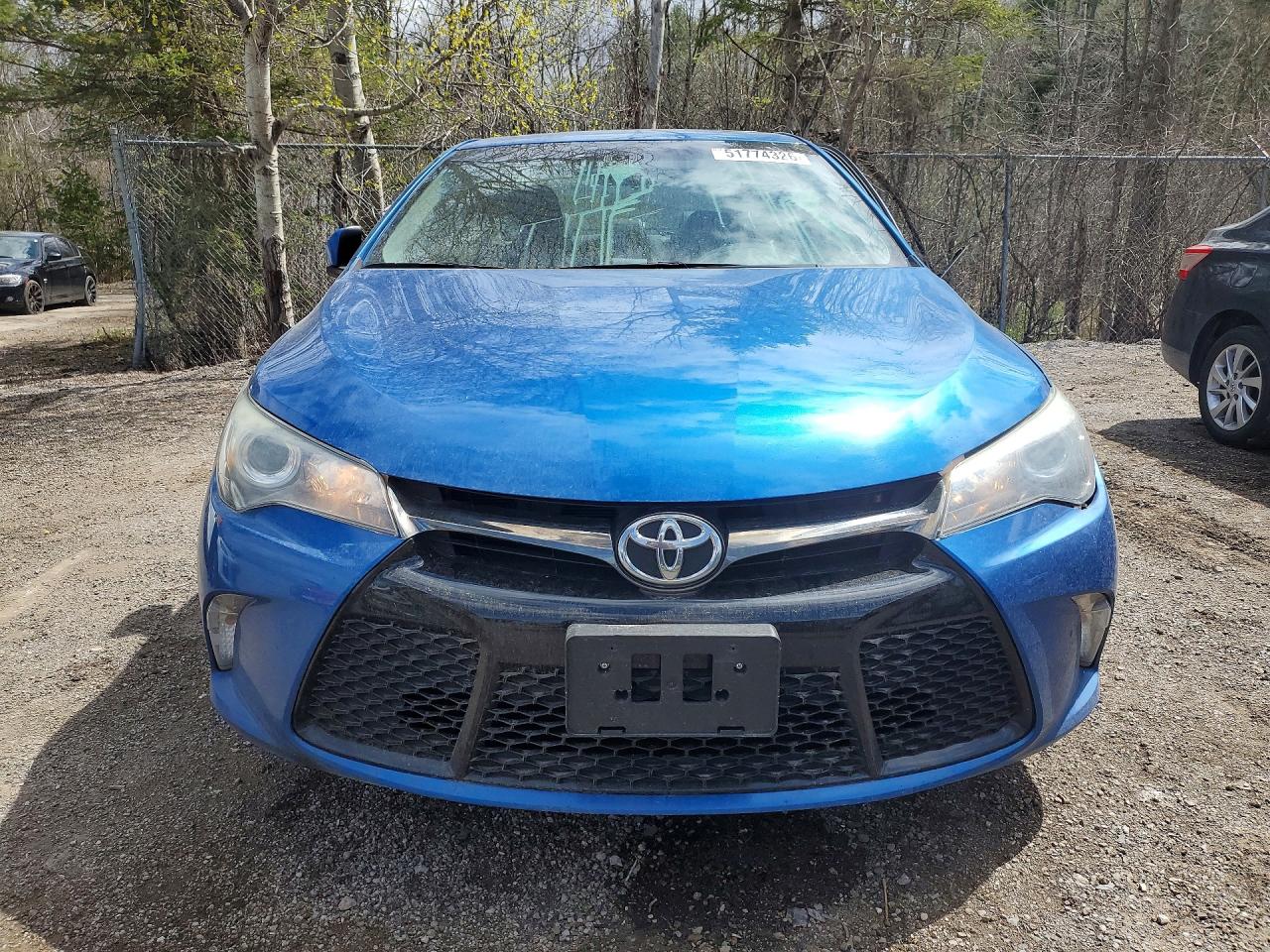 2016 TOYOTA CAMRY LE photo 9