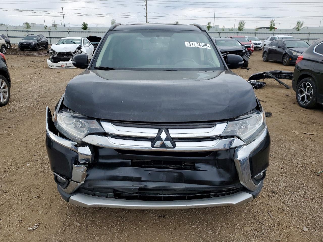 2016 MITSUBISHI OUTLANDER SE photo 5