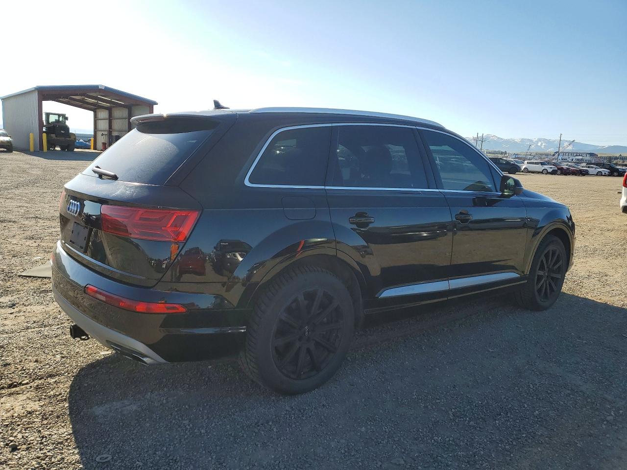 2018 AUDI Q7 PREMIUM photo 3