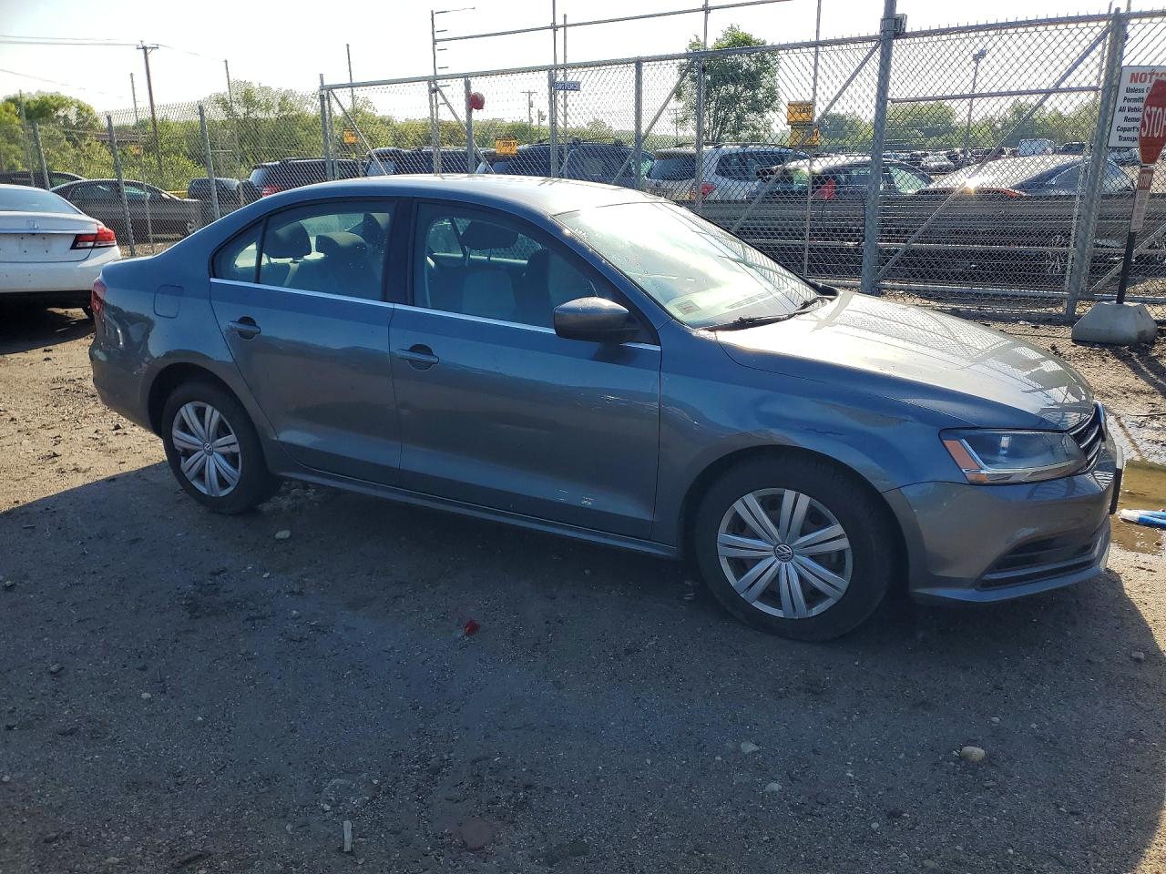 2017 VOLKSWAGEN JETTA S photo 7