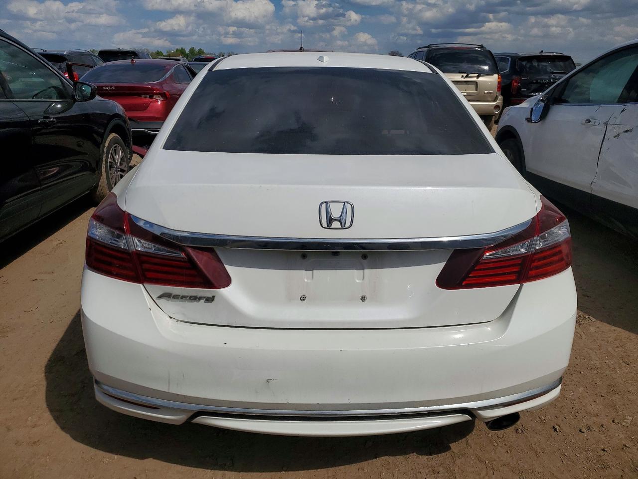 2016 HONDA ACCORD EXL photo 16