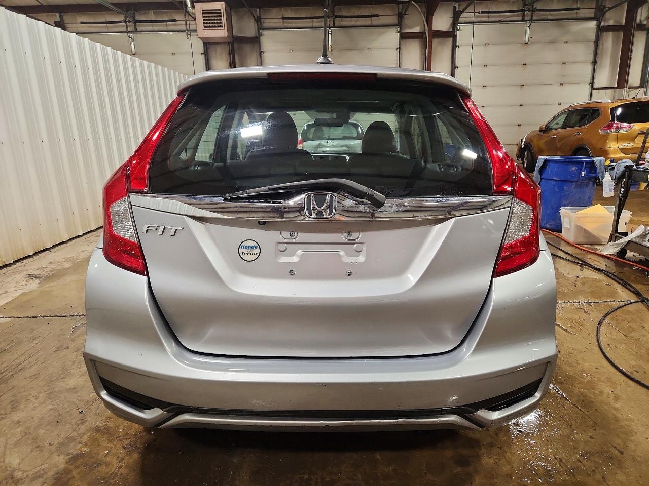2019 HONDA FIT EXL photo 16