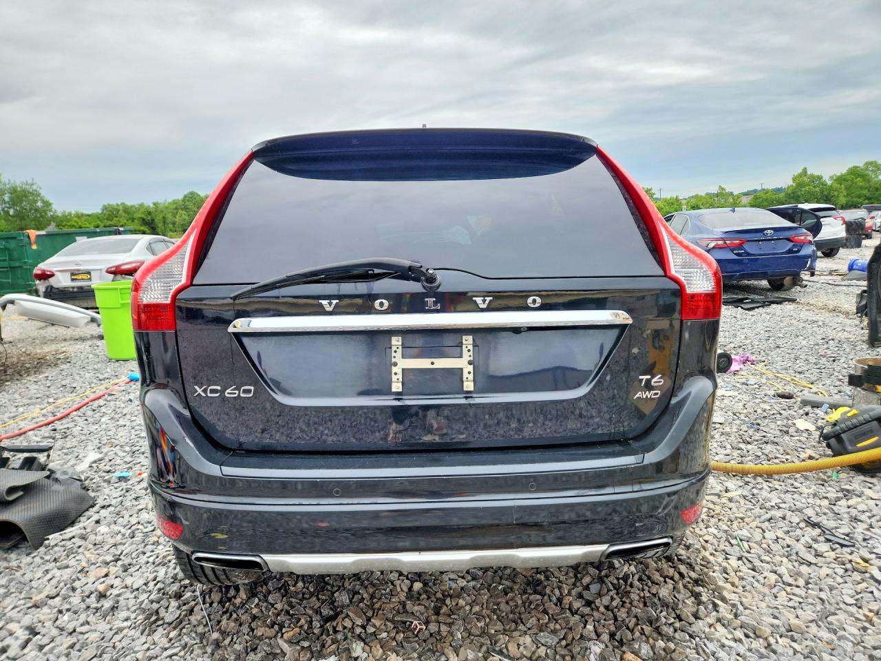 2015 VOLVO XC60 T6 PLATINUM photo 11