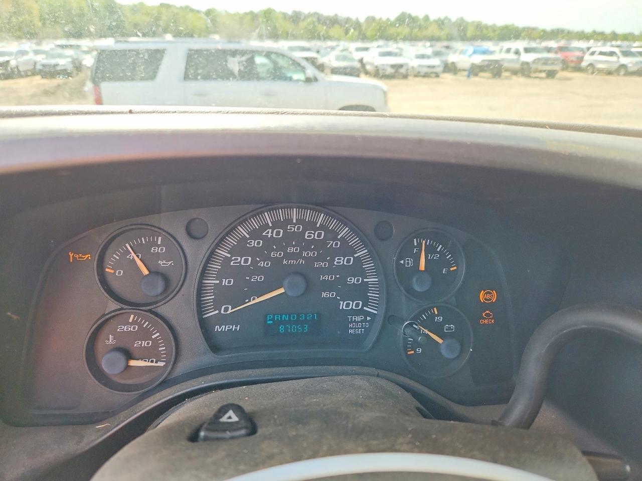 2003 GMC SAVANA G3500 photo 17