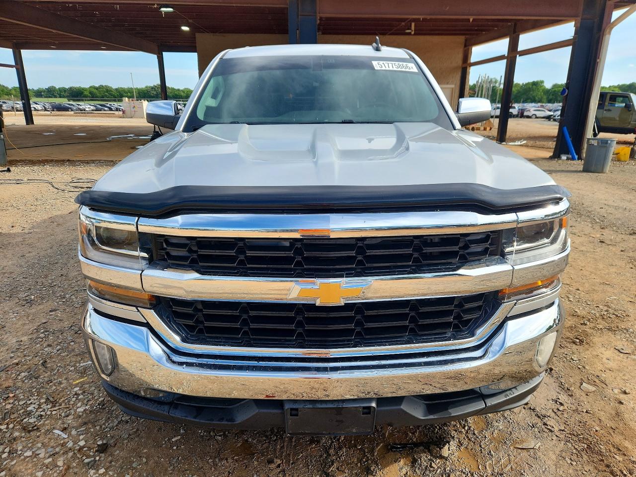 2016 CHEVROLET SILVERADO C1500 LT photo 9