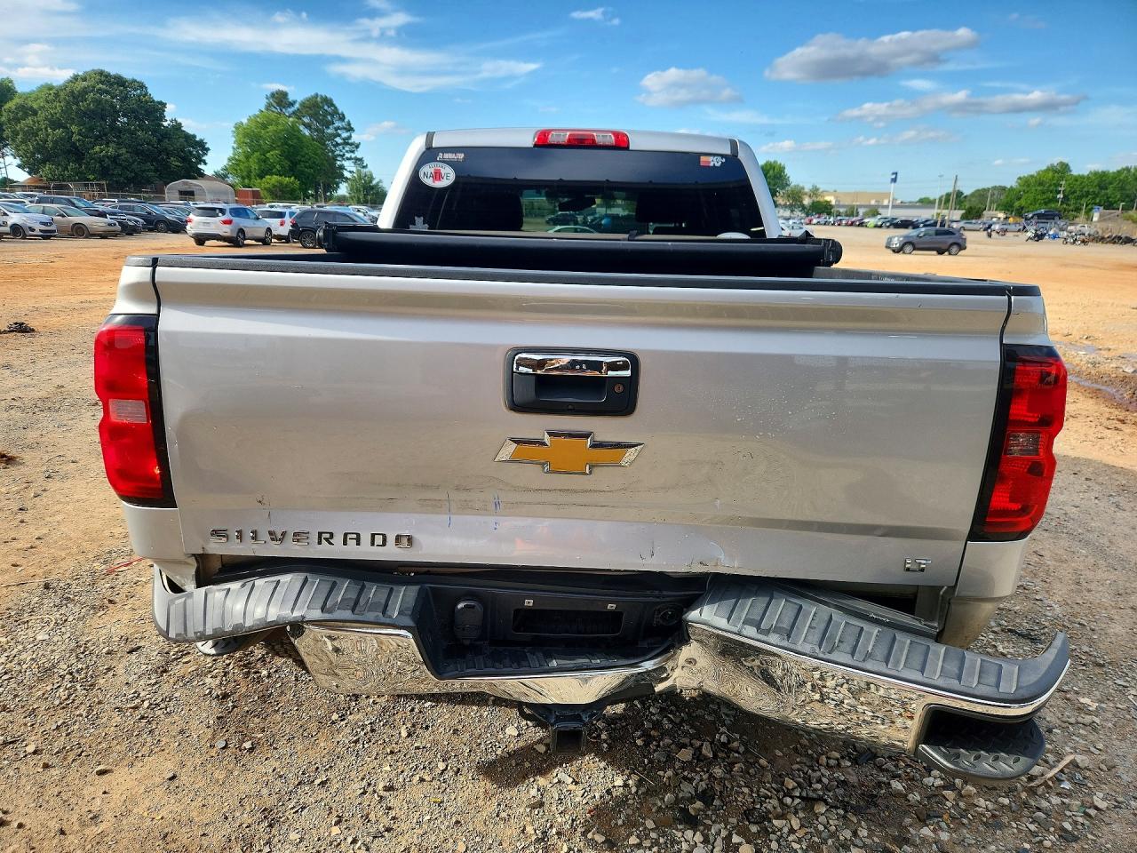 2016 CHEVROLET SILVERADO C1500 LT photo 11