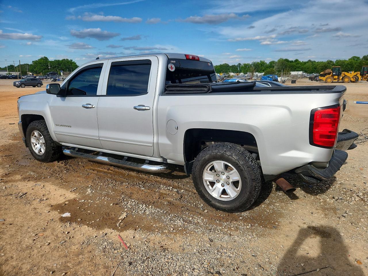 2016 CHEVROLET SILVERADO C1500 LT photo 3