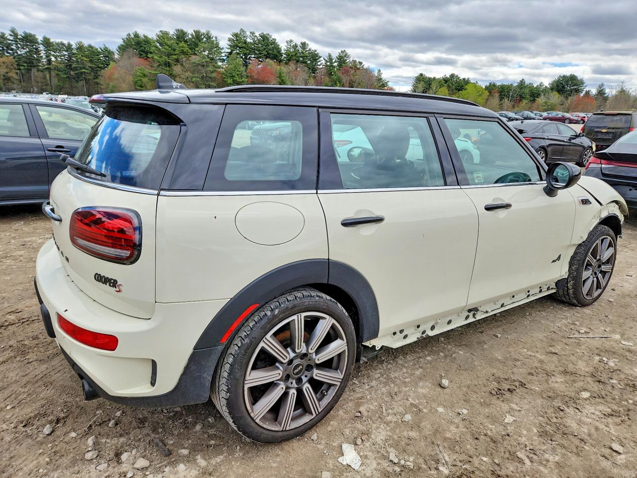 2023 MINI COOPER S CLUBMAN ALL4 photo 7