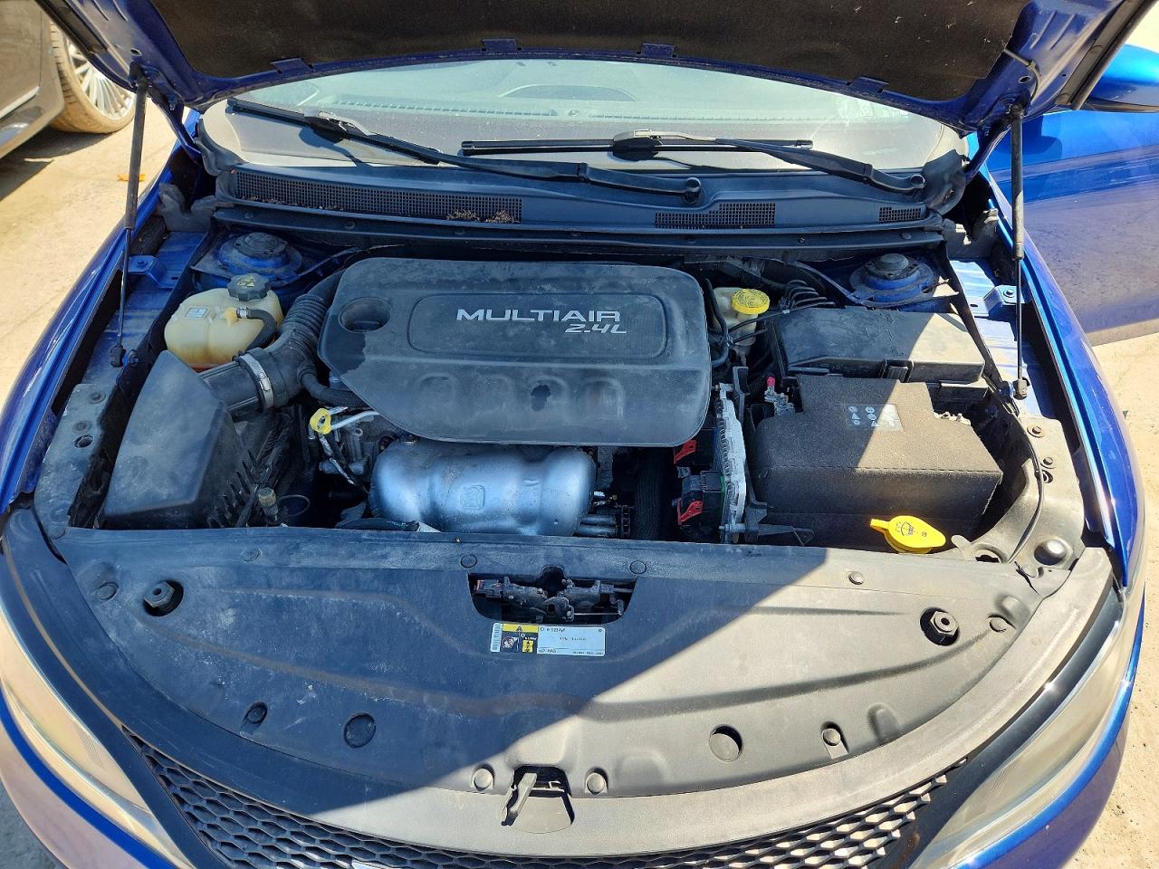 2015 CHRYSLER 200 S photo 11