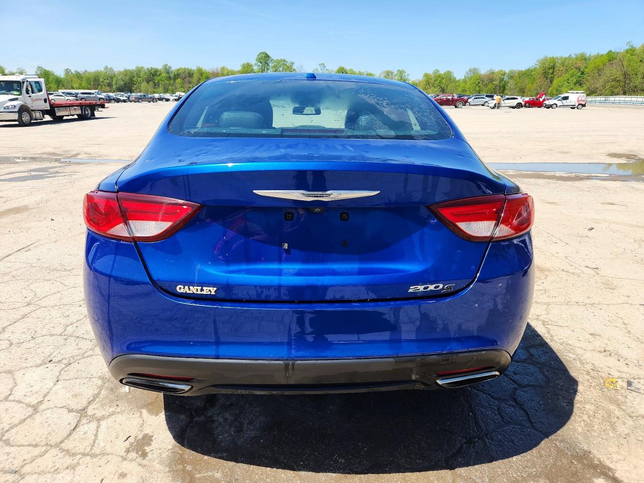 2015 CHRYSLER 200 S photo 6