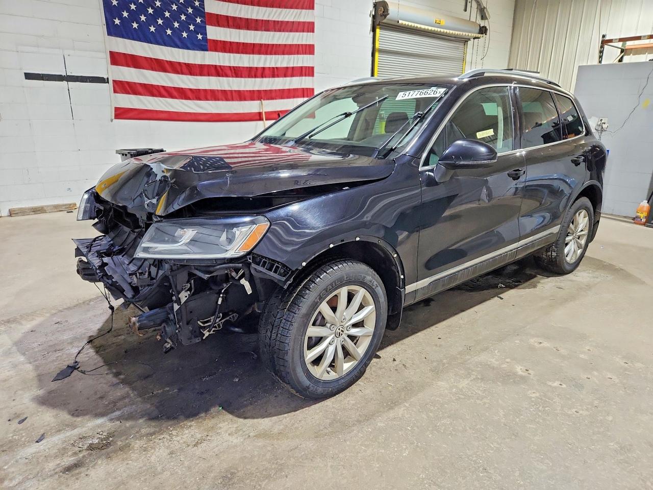 2015 VOLKSWAGEN TOUAREG