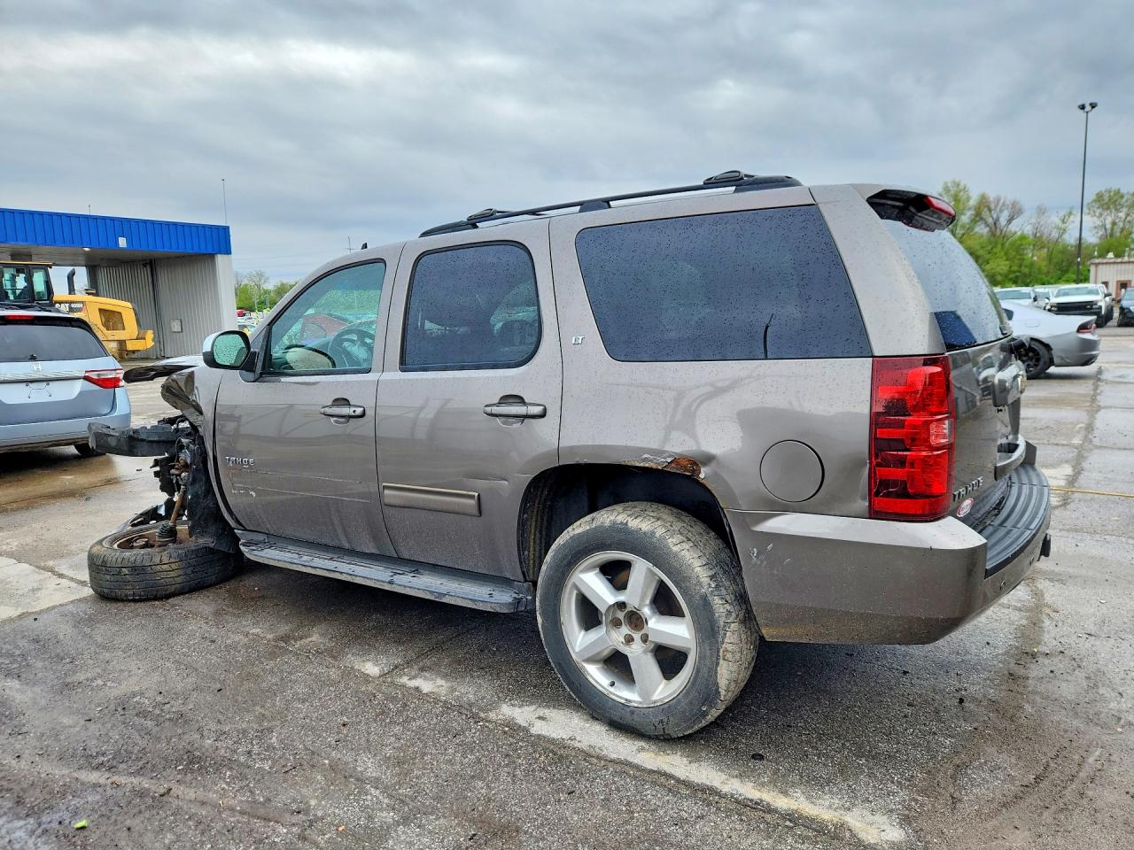 2011 CHEVROLET TAHOE K1500 LT photo 4