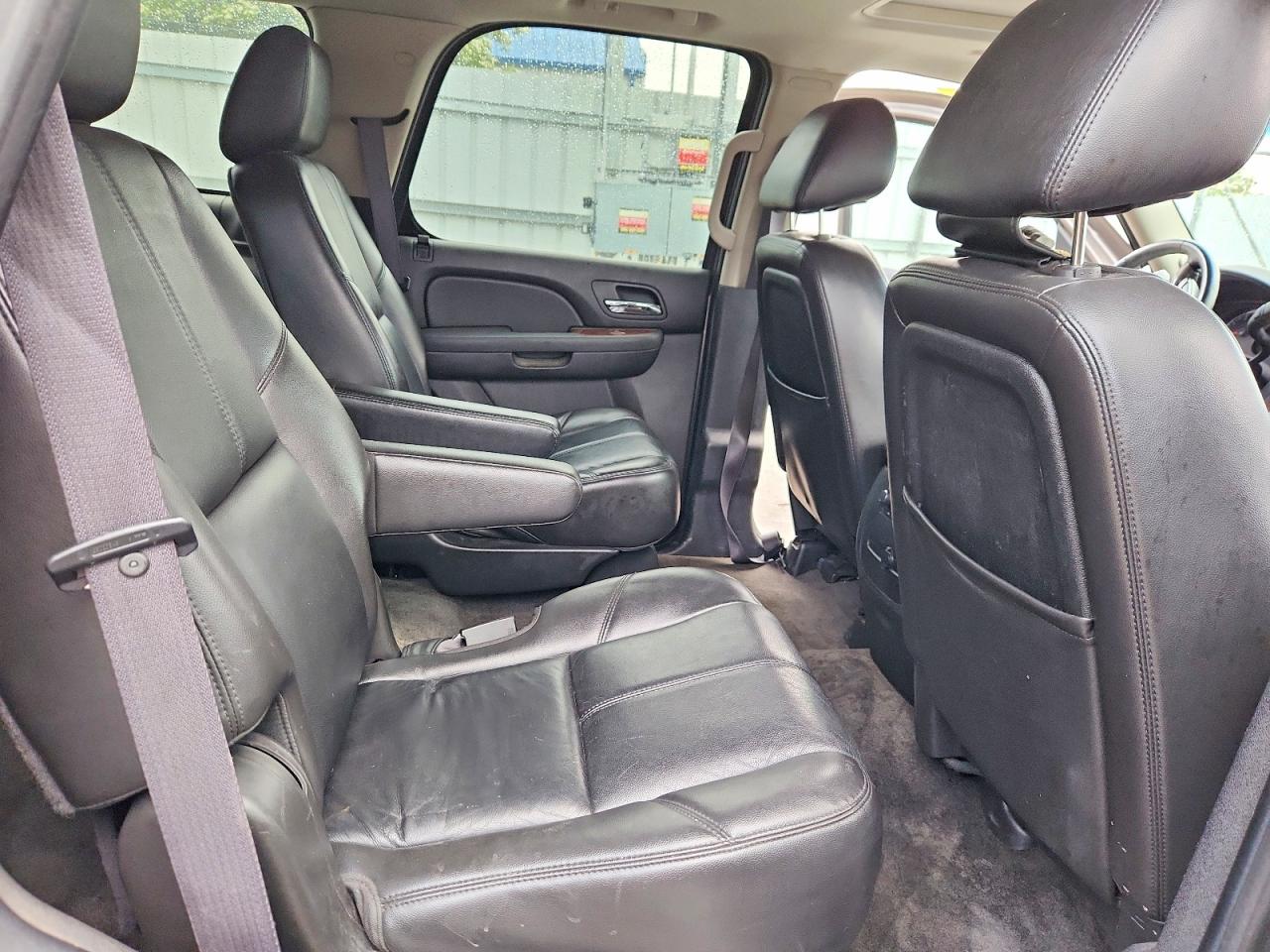 2011 CHEVROLET TAHOE K1500 LT photo 31