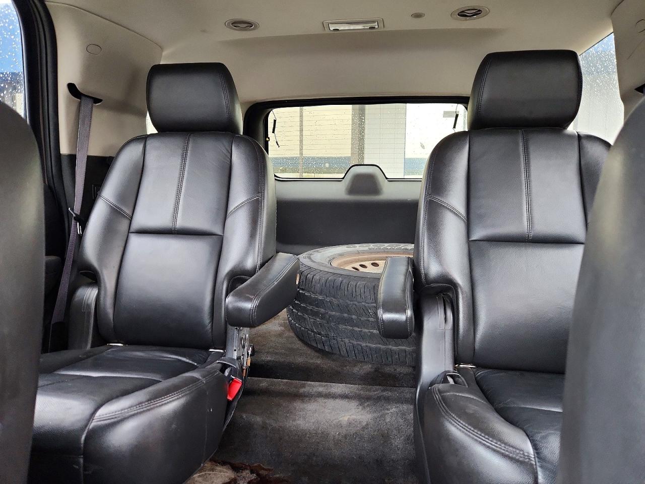 2011 CHEVROLET TAHOE K1500 LT photo 28
