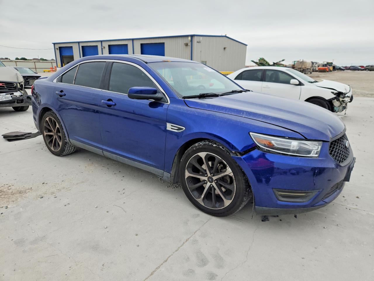 2014 FORD TAURUS SEL photo 7