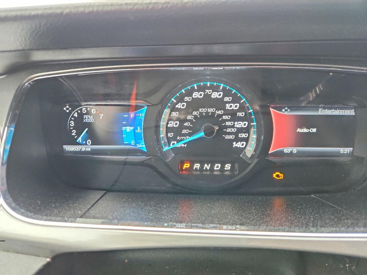 2014 FORD TAURUS SEL photo 17
