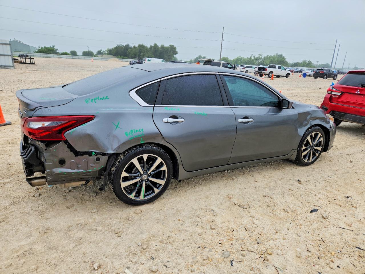 2017 NISSAN ALTIMA 2.5 SR photo 5