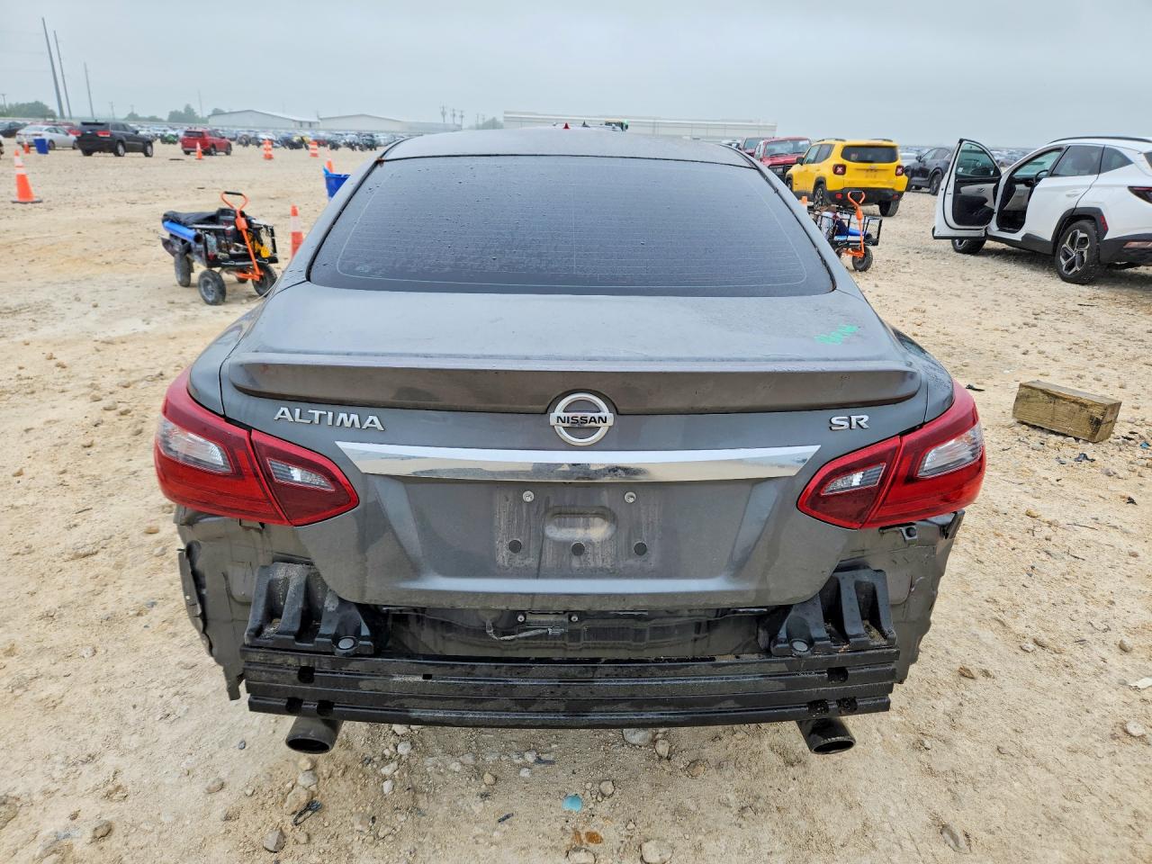 2017 NISSAN ALTIMA 2.5 SR photo 11