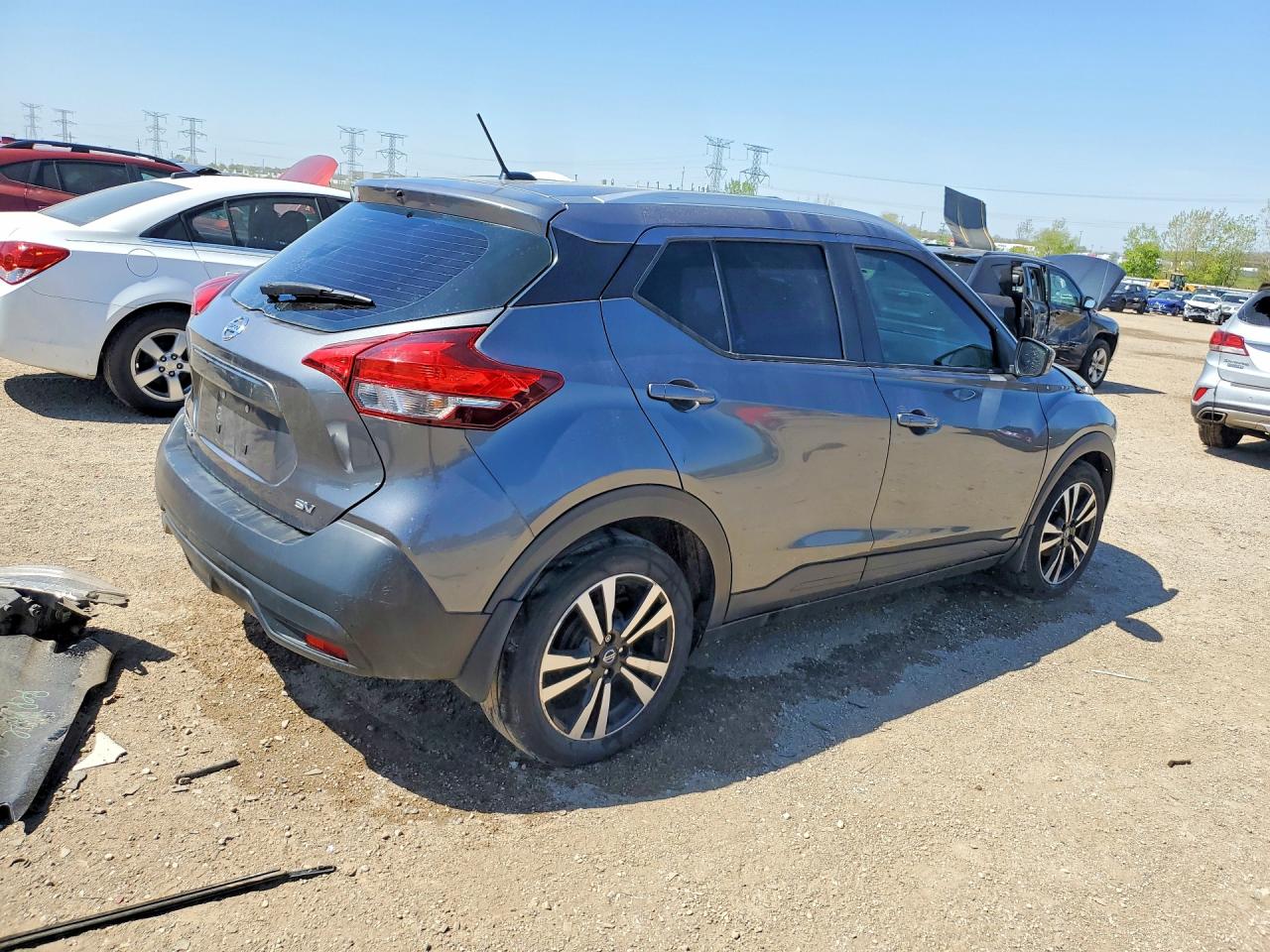 2018 NISSAN KICKS SV photo 7