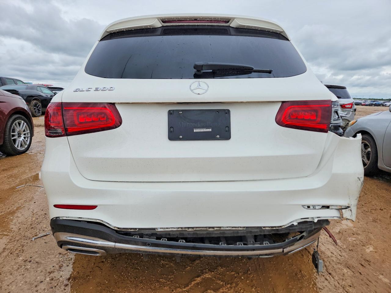 2021 MERCEDES-BENZ GLC 300 photo 6